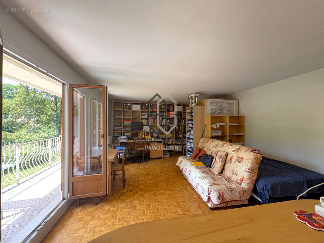 Appartement 2 pièces avec grand balcon plein sud vue sur les bords de Marne, - photo 11