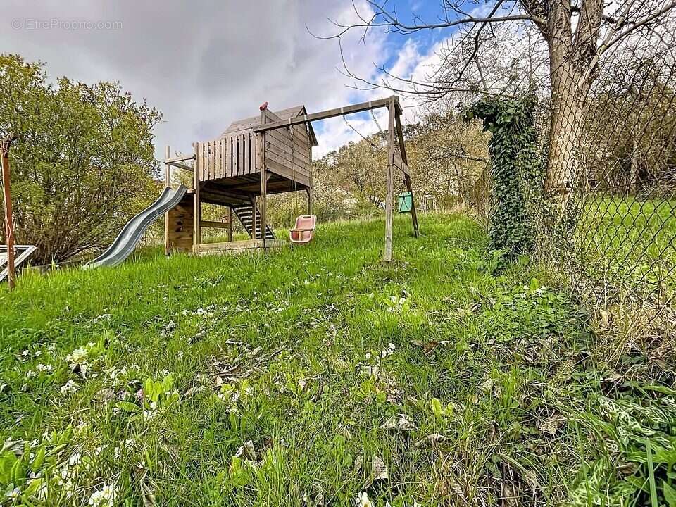 Maison à FROTEY-LES-VESOUL