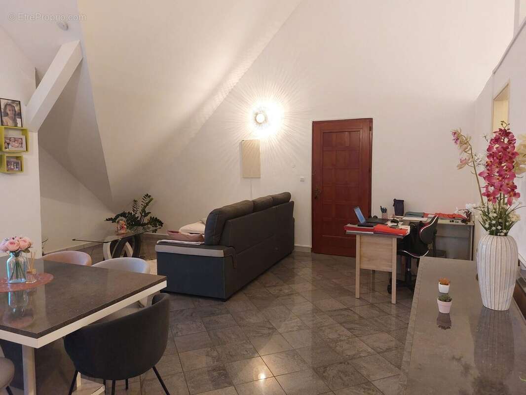 Appartement à SAINTE-MARIE