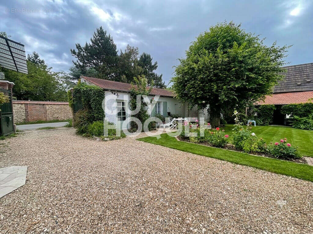 Maison à EZY-SUR-EURE