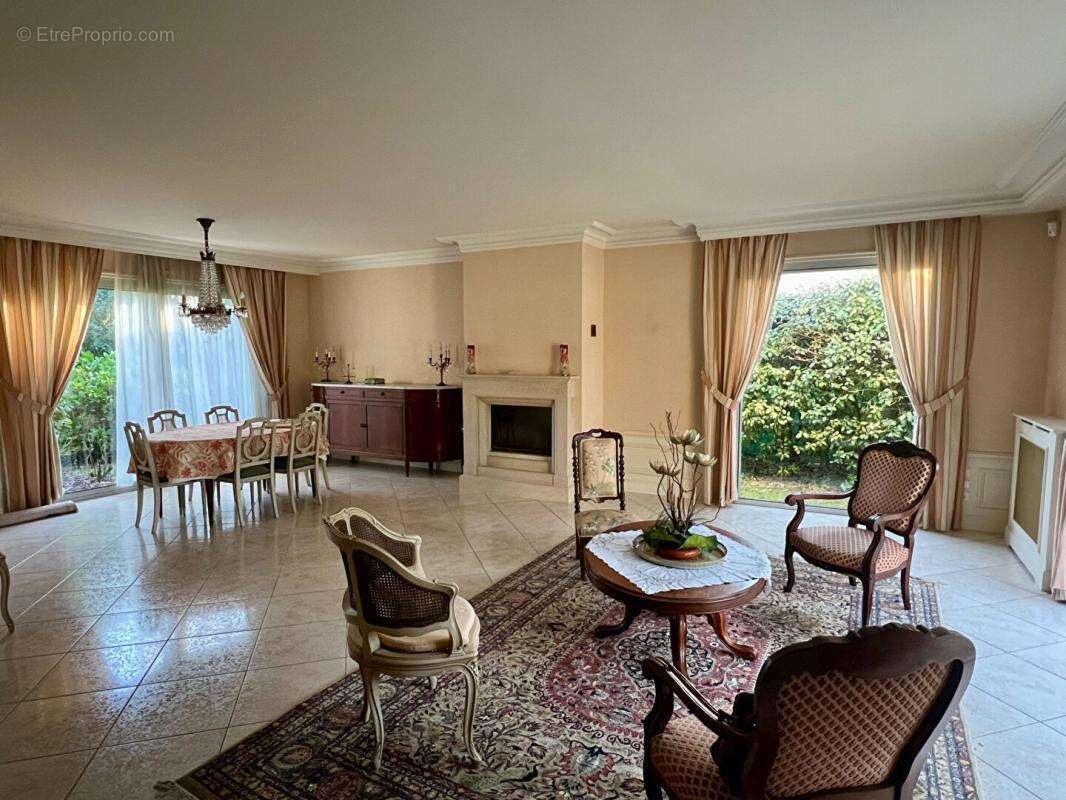 Maison à BASSE-GOULAINE
