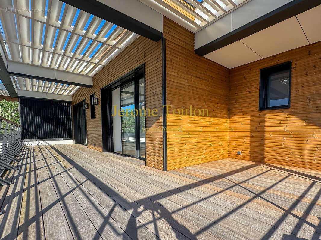 Maison à VAUX-SUR-MER