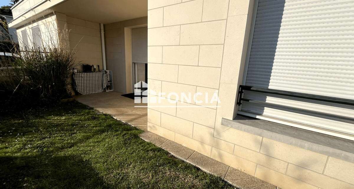 Appartement à SAINT-CYR-SUR-LOIRE