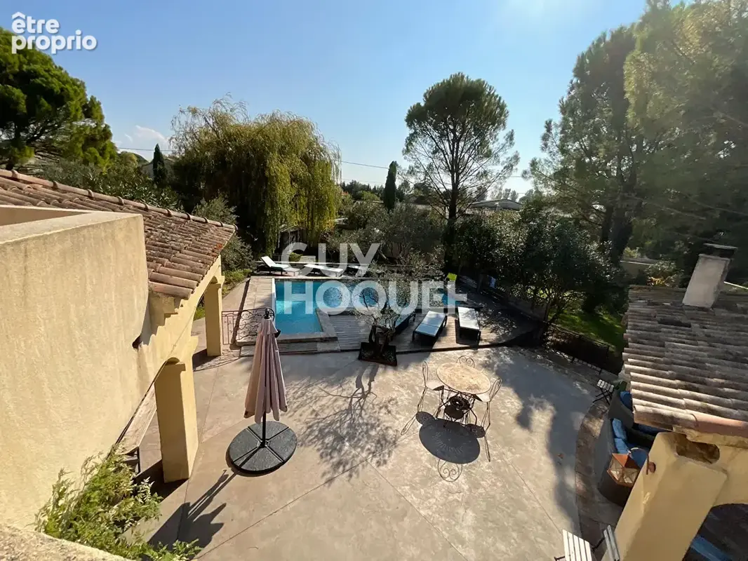 Ensemble immobilier avec villa principale de 192m² piscine sur parcelle de 2000 m² Althen des Paluds - photo 5