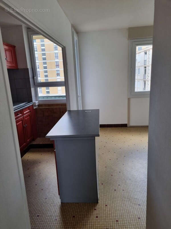 Appartement à BRIVE-LA-GAILLARDE