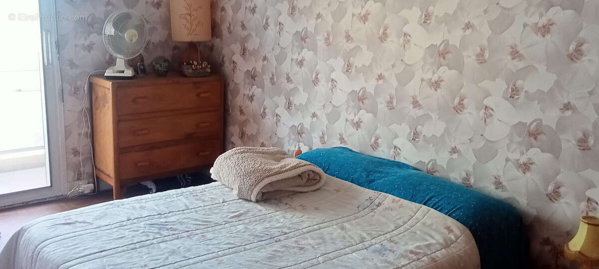 Appartement à MARSEILLE-7E