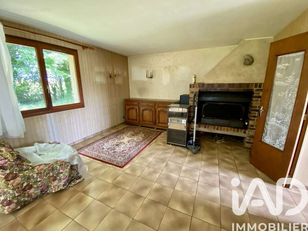 Maison 127 m² à Saint-Hilaire-Les-Andresis  - photo 5