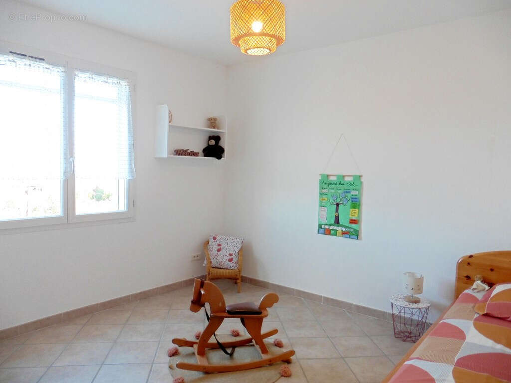 Maison à BOUILLARGUES