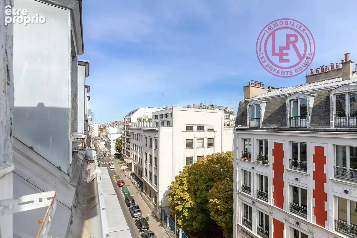 Paris 4ème - Arsenal - Studio parfait état en dernier étage - photo 2