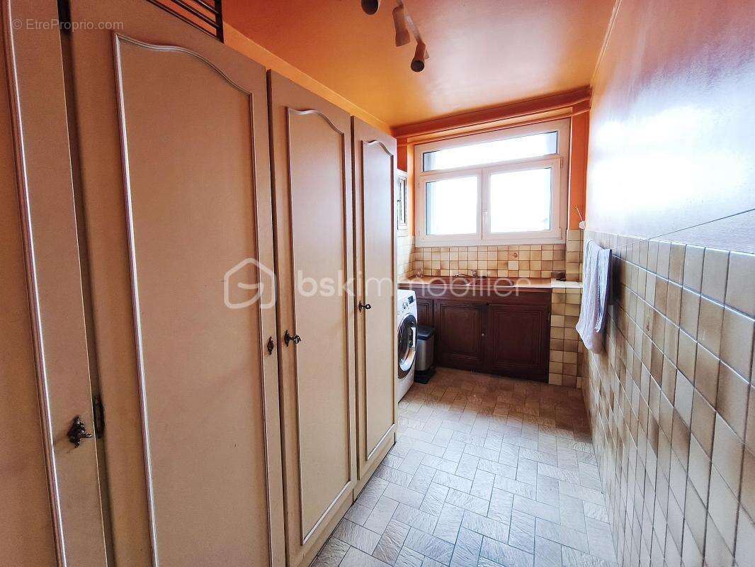 Appartement à ASNIERES-SUR-SEINE