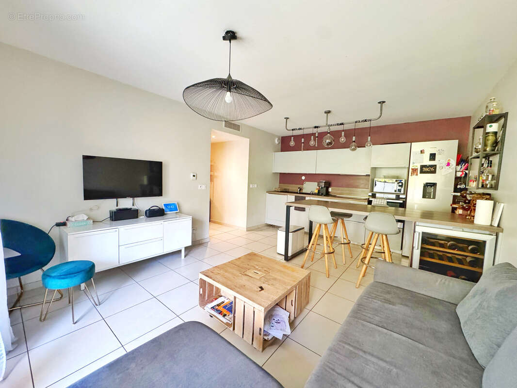 Appartement à LA MULATIERE