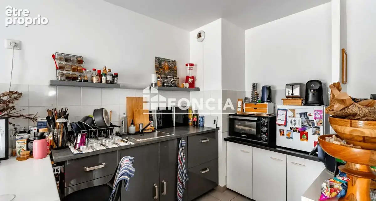 À VENDRE – T2 de 48 m² avec parking en sous-sol – Aux portes de Pessac CENTRE - photo 3
