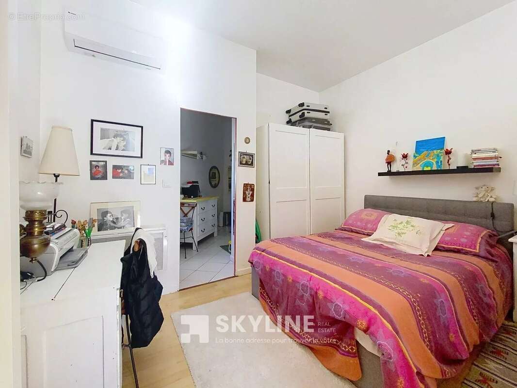 Appartement à MARSEILLE-6E