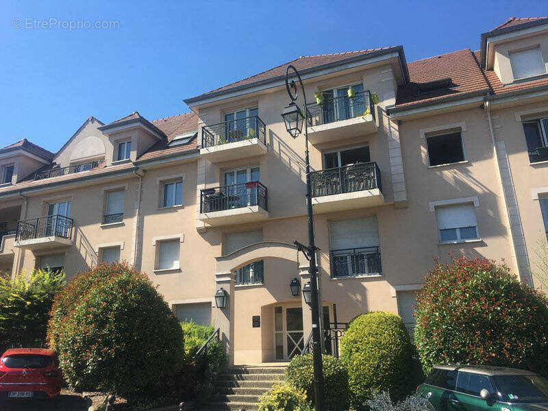 Appartement à CLAYE-SOUILLY
