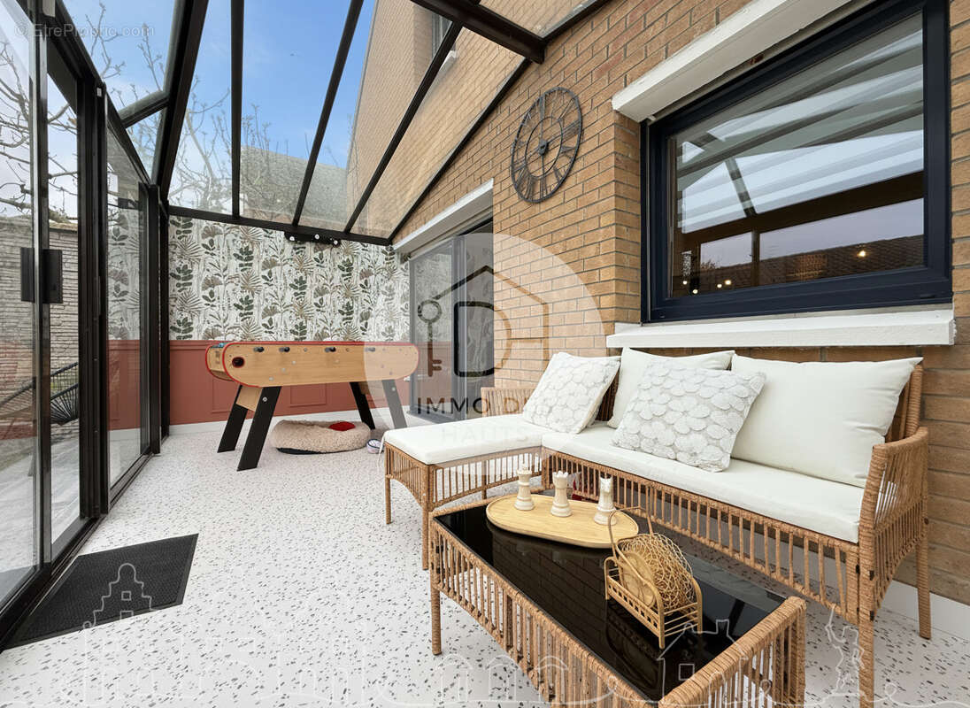 Maison individuelle de 5 chambres entièrement rénovée à Téteghem - photo 4