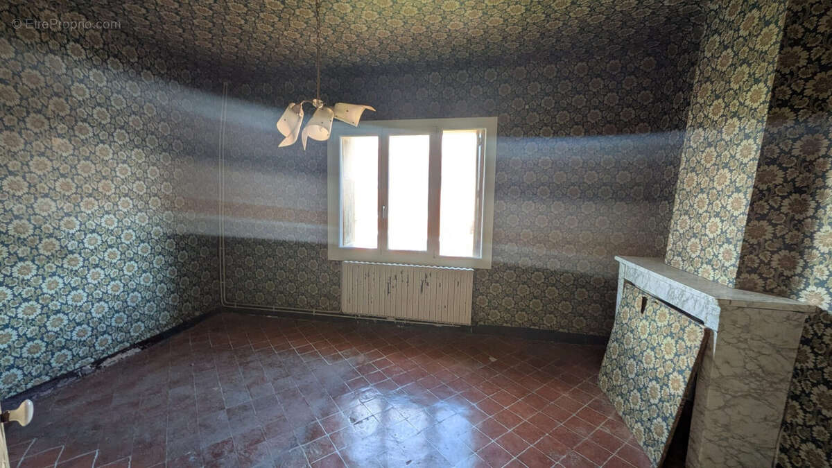 Maison à SIX-FOURS-LES-PLAGES