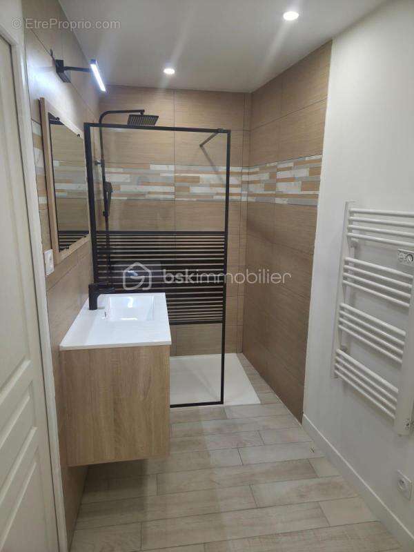 Maison à VILLARD-BONNOT