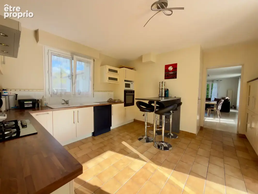 A vendre - maison - checy - 6 pieces - 176m2 - photo 4