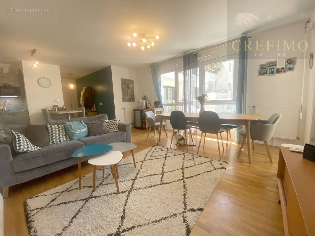Appartement à ASNIERES-SUR-SEINE