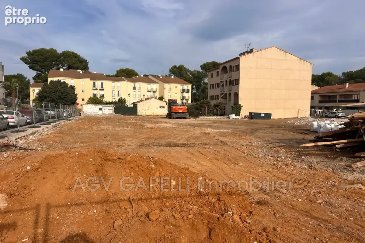 Appartement 3 pièces 61 m² à vendre à La Londe-Les-Maures (83250) - photo 3