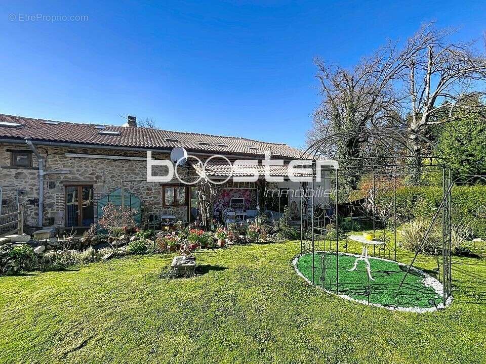 Maison à SAINT-AUVENT