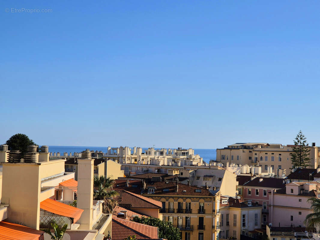 Appartement à MENTON