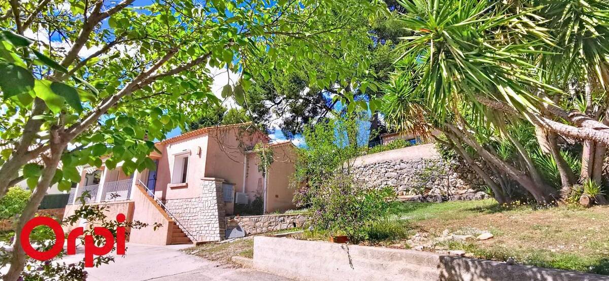 Maison à LA CADIERE-D&#039;AZUR