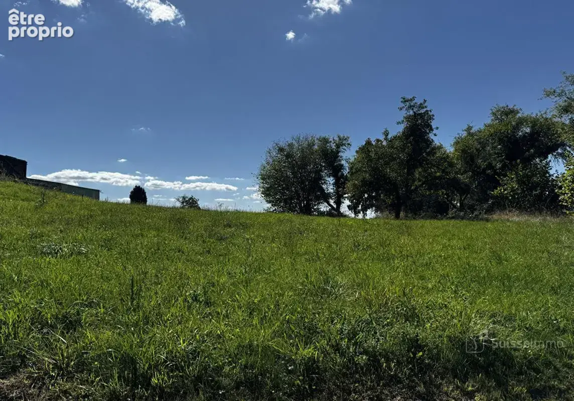 Terrain à LOMONT