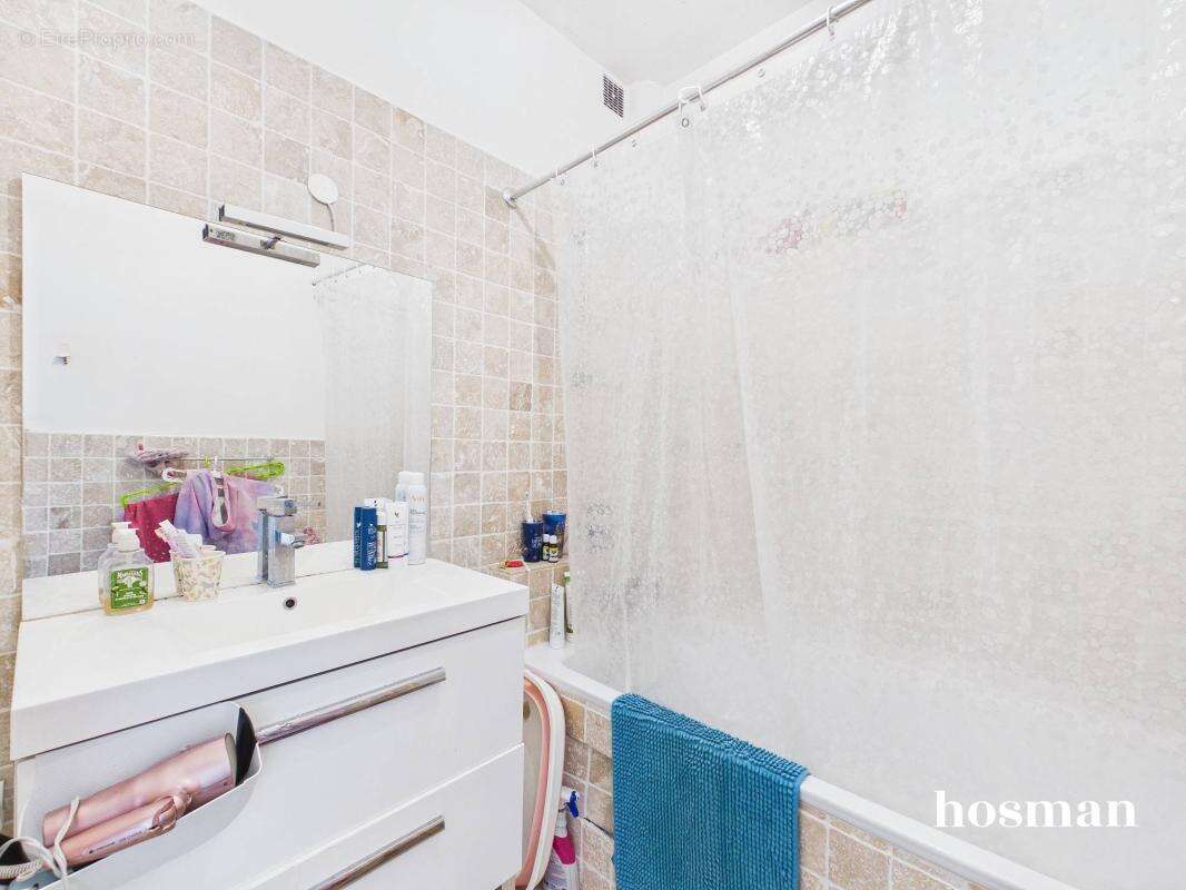 Appartement à PARIS-11E