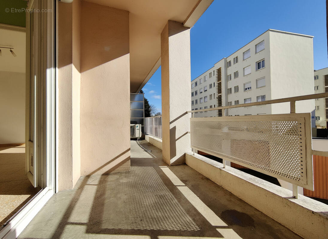 Appartement à NIMES