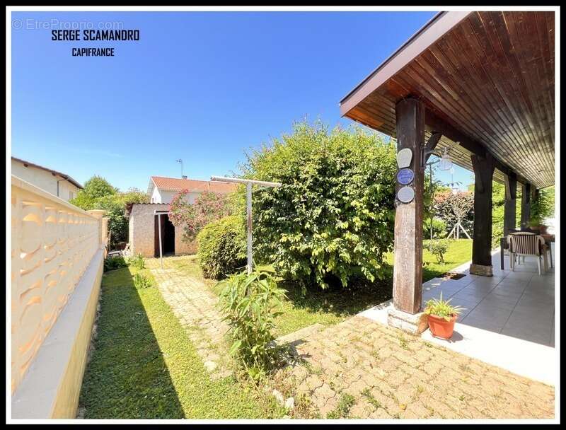 Maison à MIRANDE