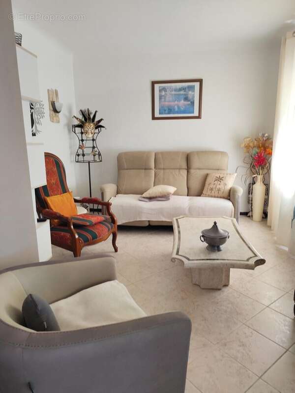 Photo 4 - Maison à LE LUC
