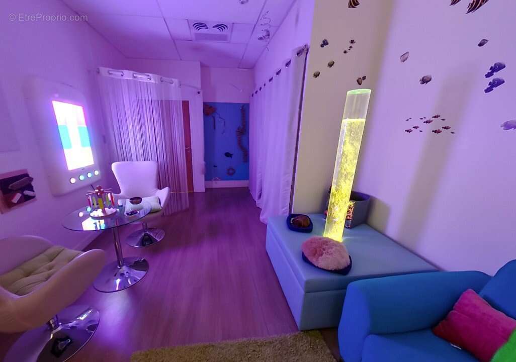 INVESTISSEMENT LOCATIF  Marseille 10  Résidence EHPAD La Villa des Poètes - 6.01% de rentabilité - photo 10