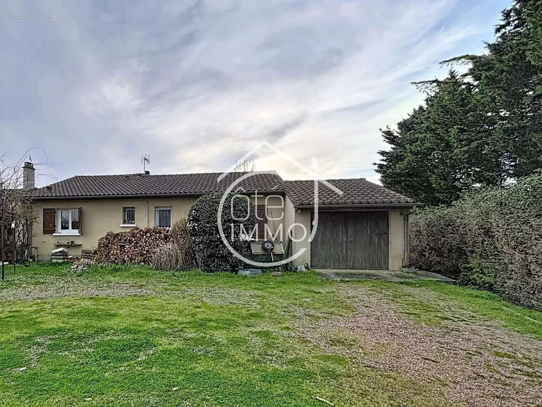 Maison à SAINT-PEY-DE-CASTETS