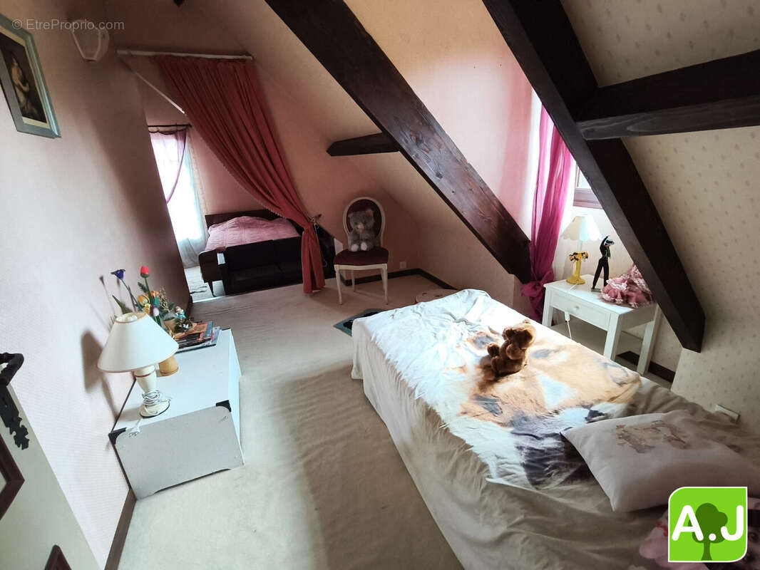 Maison à EZY-SUR-EURE