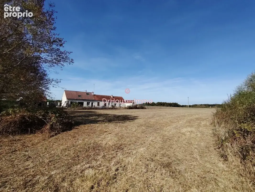 Terrain 866 m² à vendre à Saint-Maurice-Sur-Fessard (45700) - photo 2