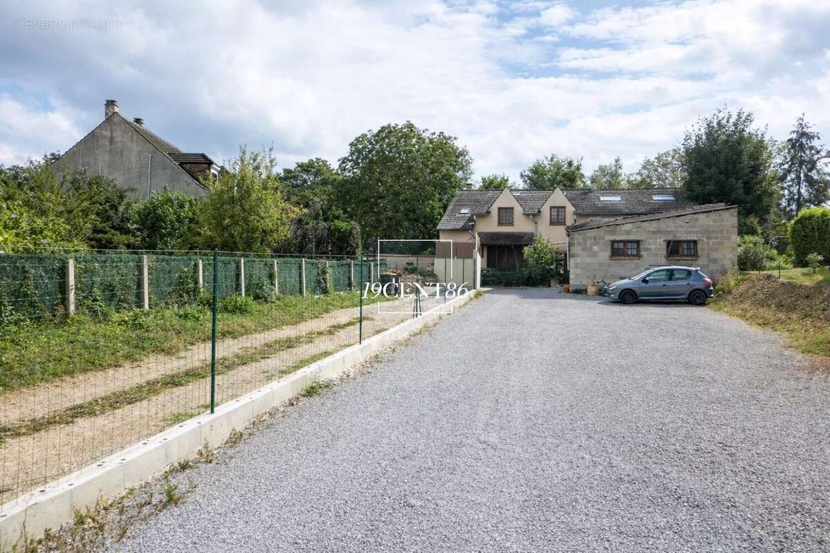 Maison à THORIGNY-SUR-MARNE