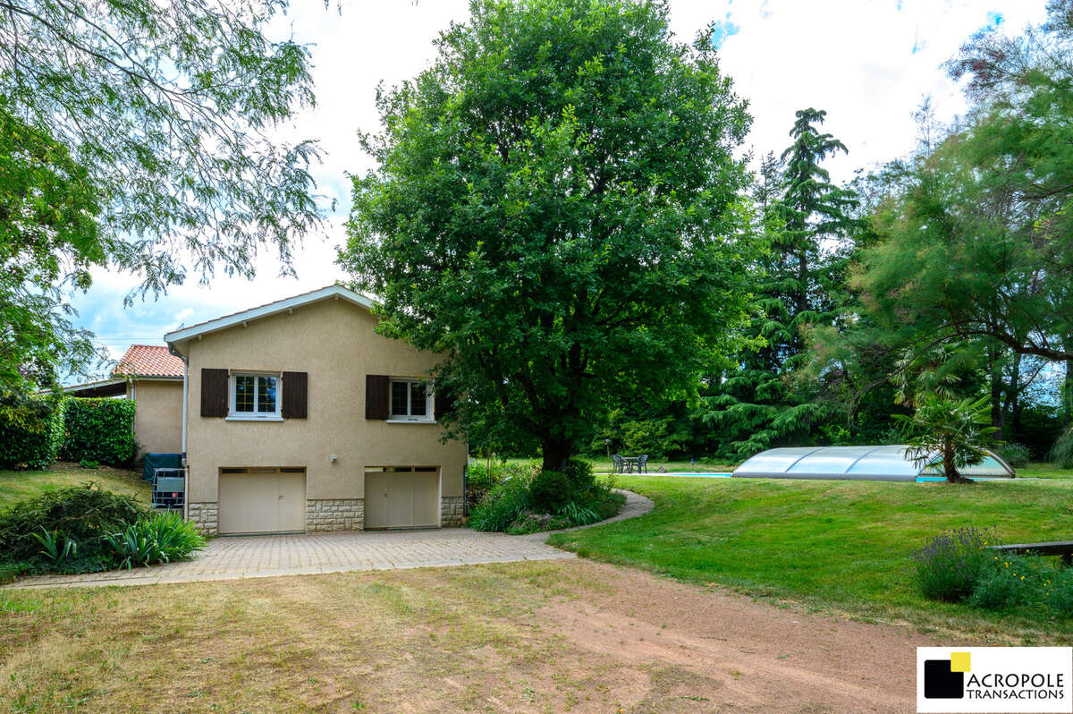 Maison à SOUCIEU-EN-JARREST