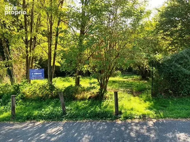 Terrain à BENON