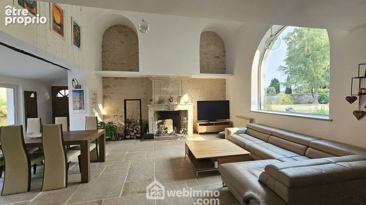 Un splendide séjour de 51 m² très lumineuse.
