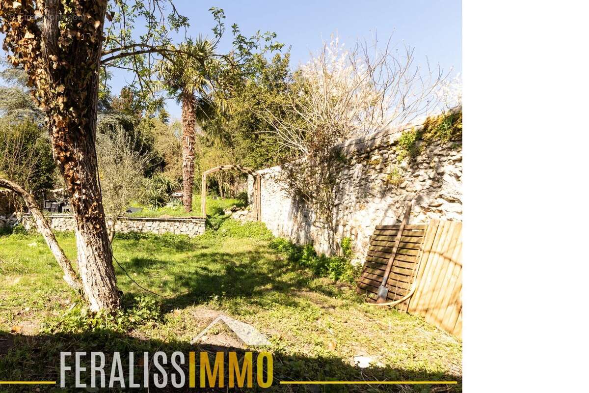 Maison à EVECQUEMONT