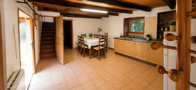 Propriete à vendre 9 pièces Proche de LALBENQUE (46) - photo 6