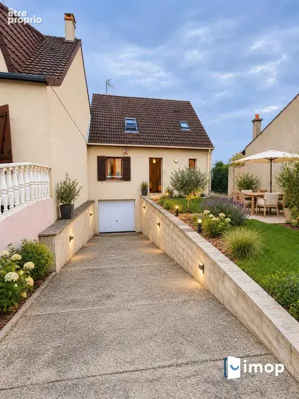 À 10 min du RER Le Blanc-Mesnil SUD, maison 5 pièces lumineuse avec sous-sol total et garage - photo 3