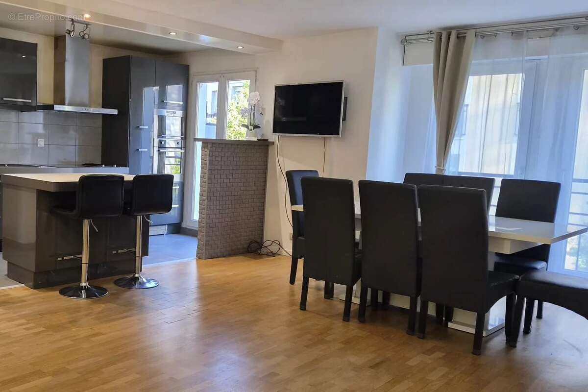 Appartement à SAINT-MAURICE