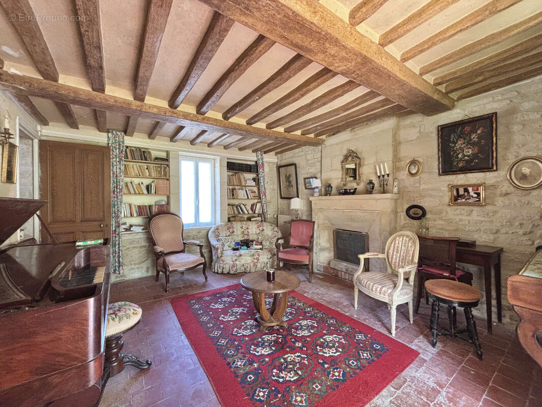 Maison à COURSEULLES-SUR-MER