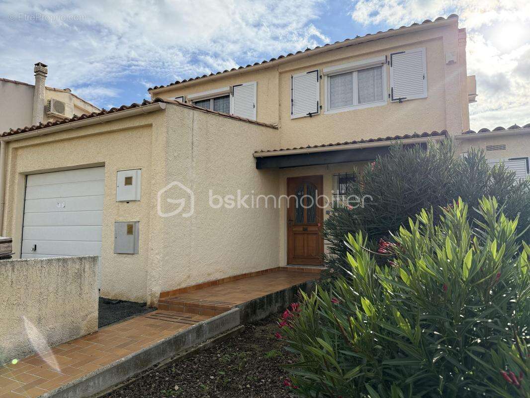 Maison à MIRAMAS