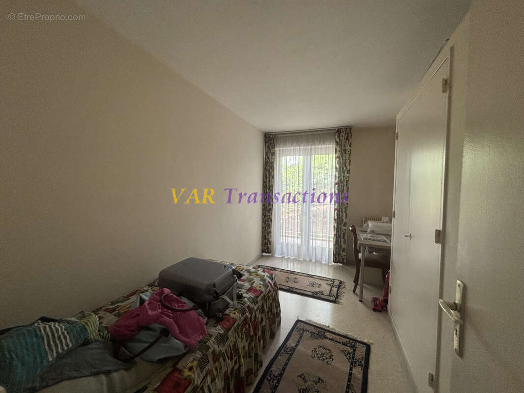 Appartement à SAINT-MANDRIER-SUR-MER