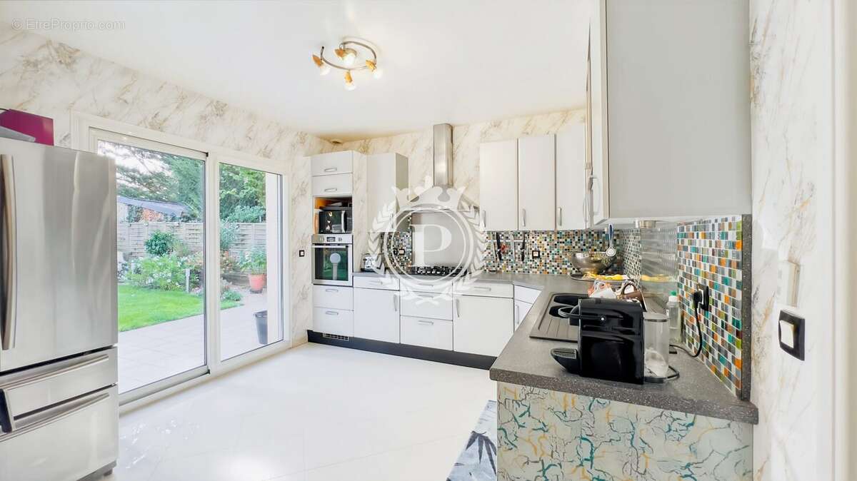 Maison à SAINT-GRATIEN