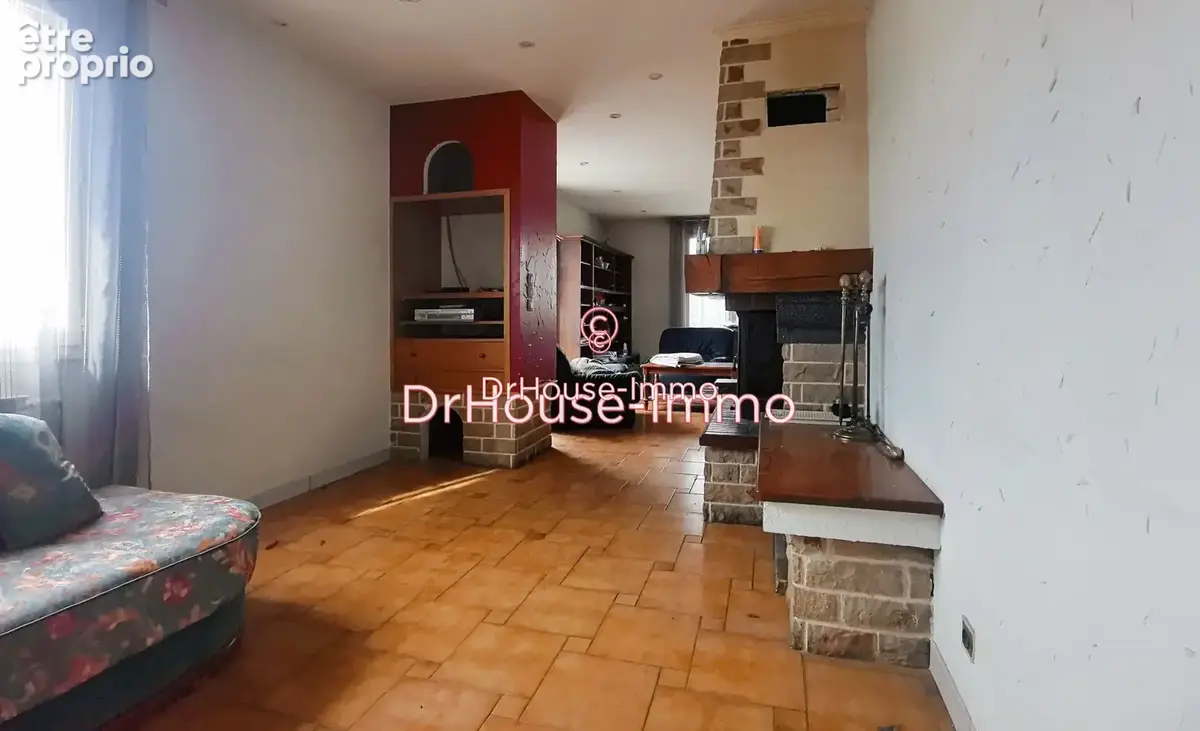 Maison 5 pièces 112 m² à vendre à Pont-Du-Chateau (63430) - photo 44