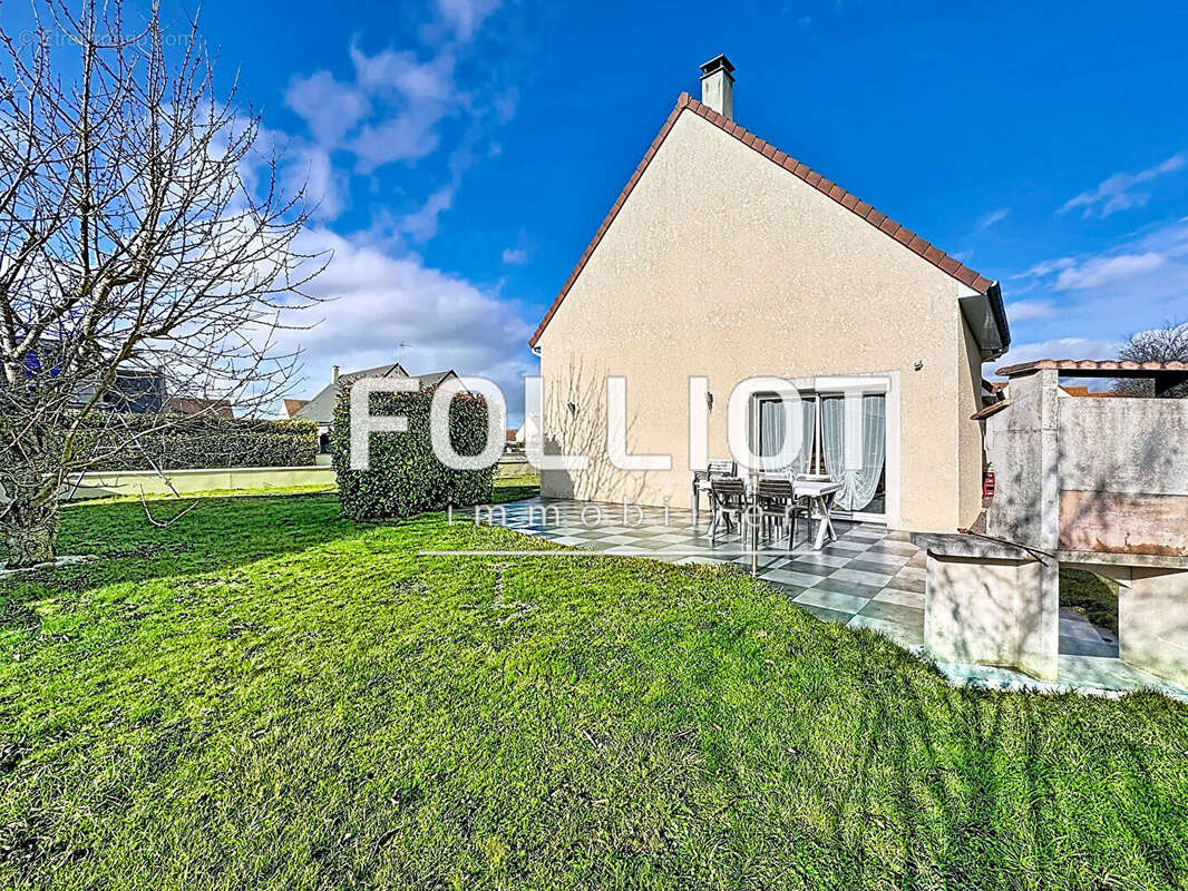 A Vendre - Maison 4/5 chambres avec vie de plain-pied à Saint-Martin-de-Fontenay - photo 12